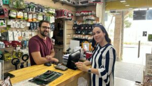 גיוס עסקים מקומיים